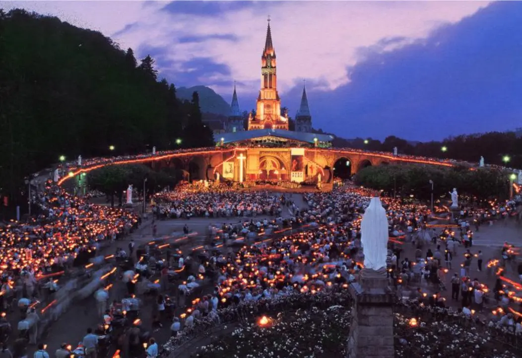 Peregrinación a Lourdes y Huesca con la Comunitat Pastoral Marina de Montjuïc